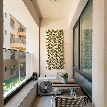 High-end 1br In Pipera W Parking 아파트 부쿠레슈티