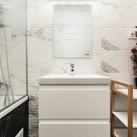 아파트 High-end 1br In Pipera W Parking 부쿠레슈티