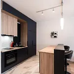 High-end 1br In Pipera W Parking Lejlighed Bukarest